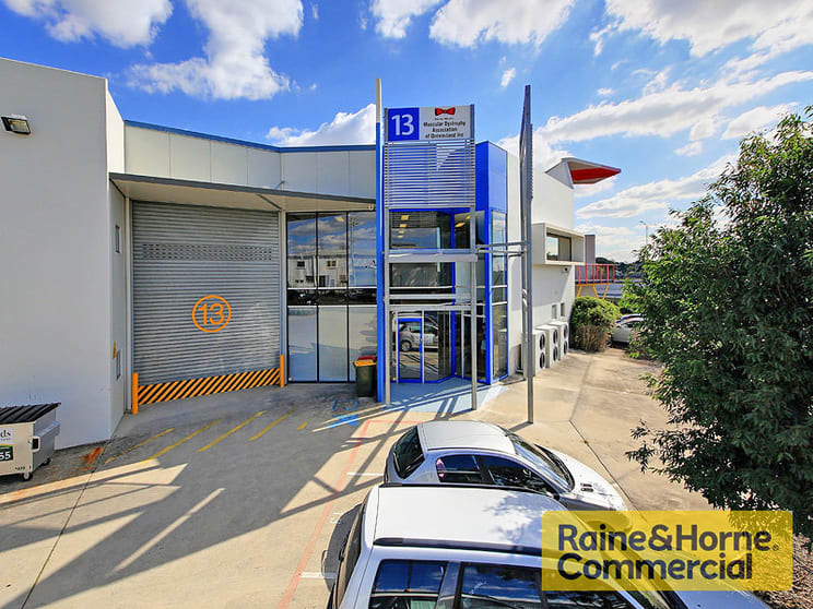 Click to view all images Hendra QLD 4011 - Image 3