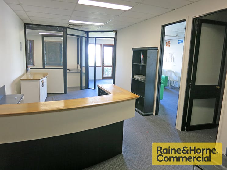 Click to view all images Park Road Milton QLD 4064 - Image 3