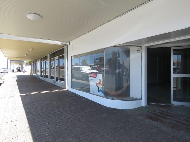 Click to view all images 1/39 Powell Street Bowen QLD 4805 - Image 2
