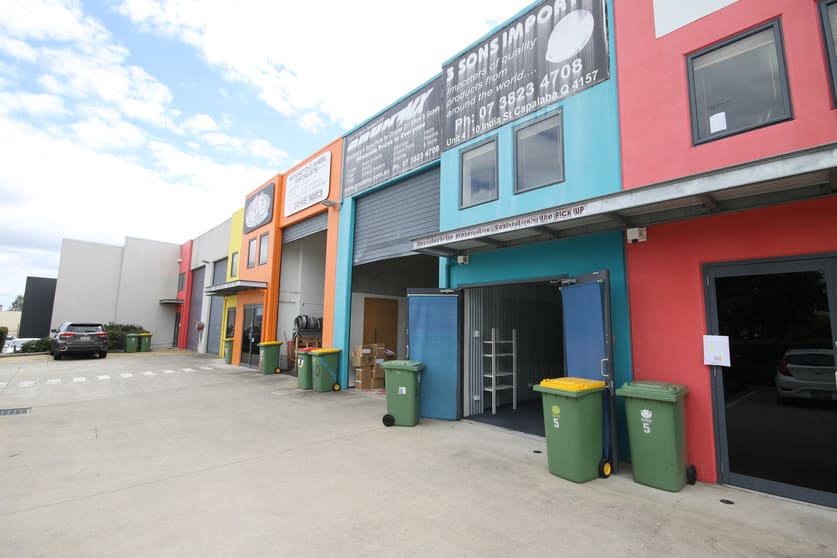 Click to view all images 4/10-12 India Street Capalaba QLD 4157 - Image 3