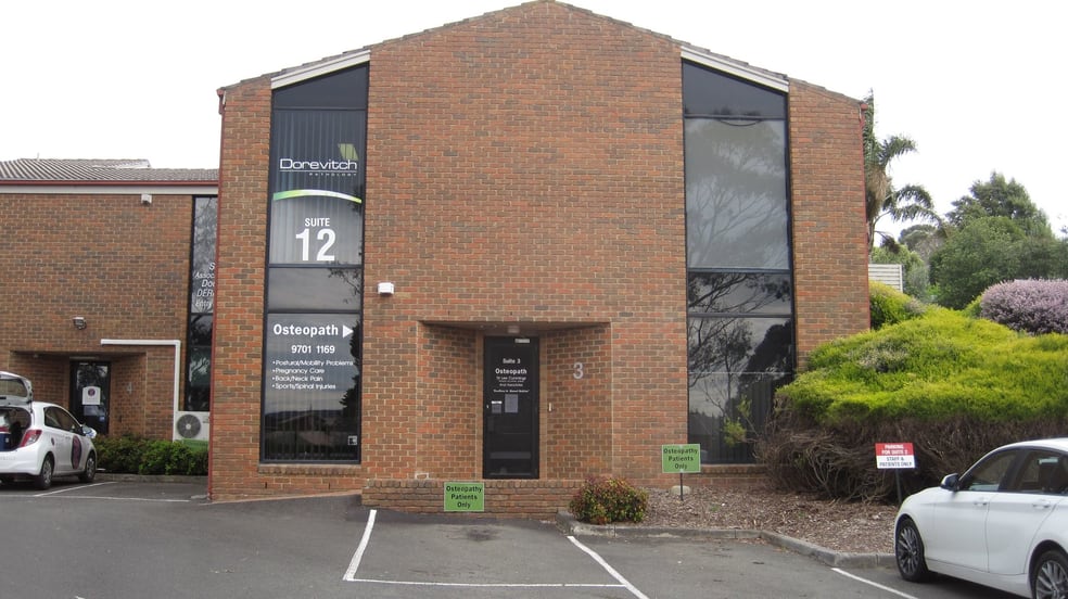 Click to view all images 3/529 Police Road Mulgrave VIC 3170 - Image 2