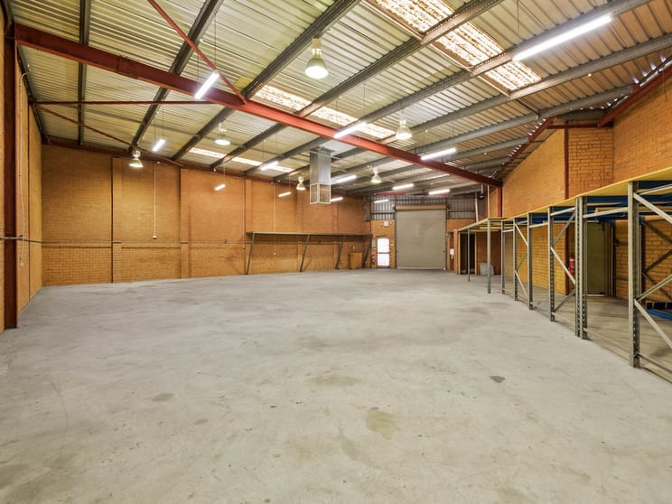 Click to view all images 5/225 Beechboro Road North Embleton WA 6062 - Image 3
