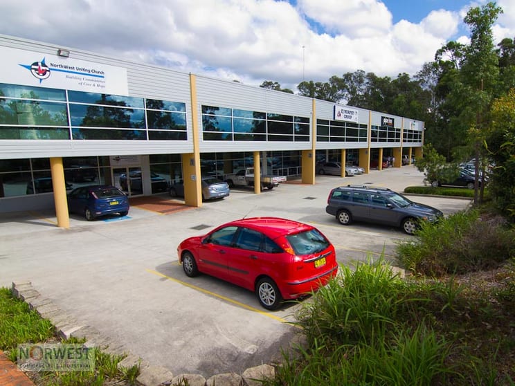Click to view all images 2/322 Annangrove Road Rouse Hill NSW 2155 - Image 2