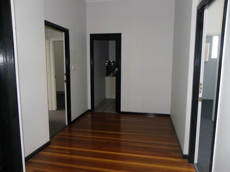 3/13 King Street Caboolture QLD 4510 - Image 2