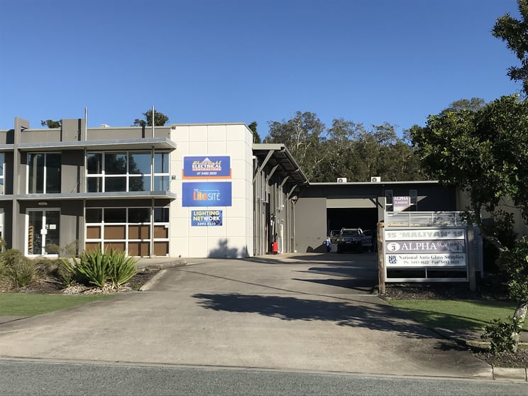 Click to view all images Unit 2/15 Premier Circuit Warana QLD 4575 - Image 3
