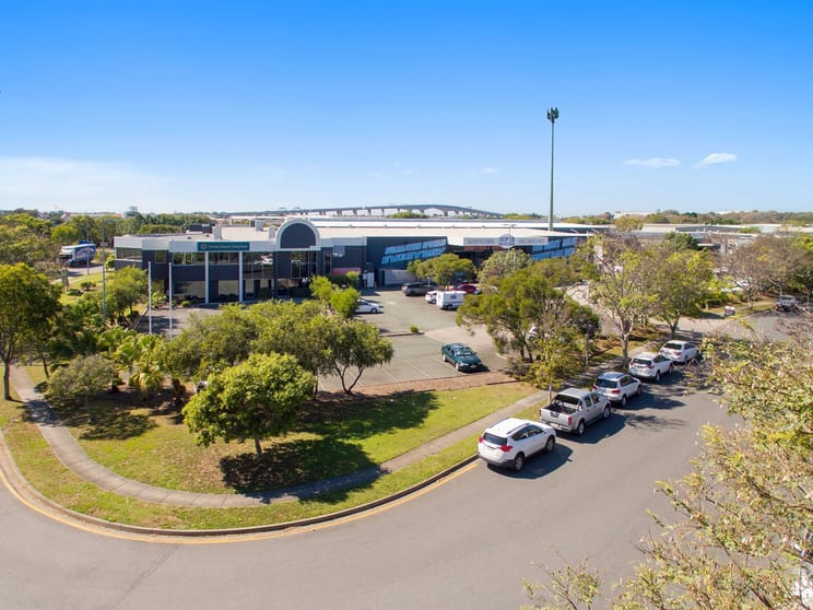 Click to view all images 6 Eagleview Place Eagle Farm QLD 4009 - Image 1