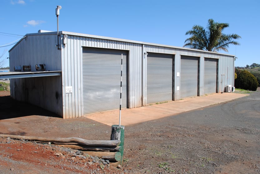 Click to view all images T1 & T2, 362 Anzac Avenue Harristown QLD 4350 - Image 1