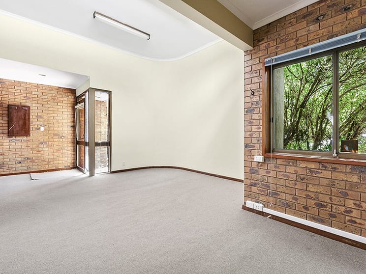 Click to view all images 77 Droop Street Footscray VIC 3011 - Image 2