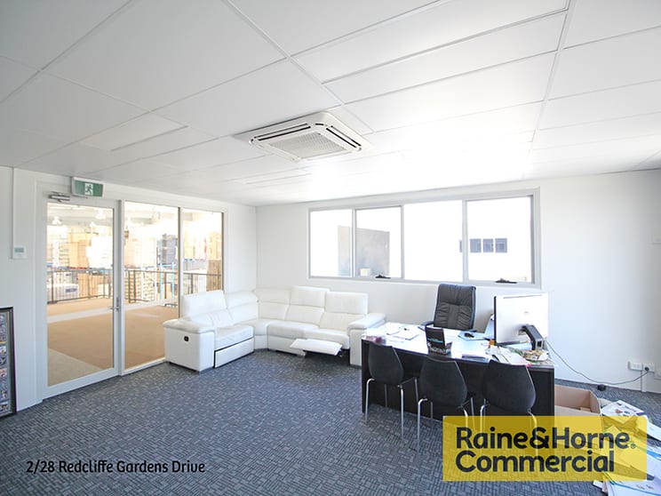 Click to view all images Clontarf QLD 4019 - Image 2