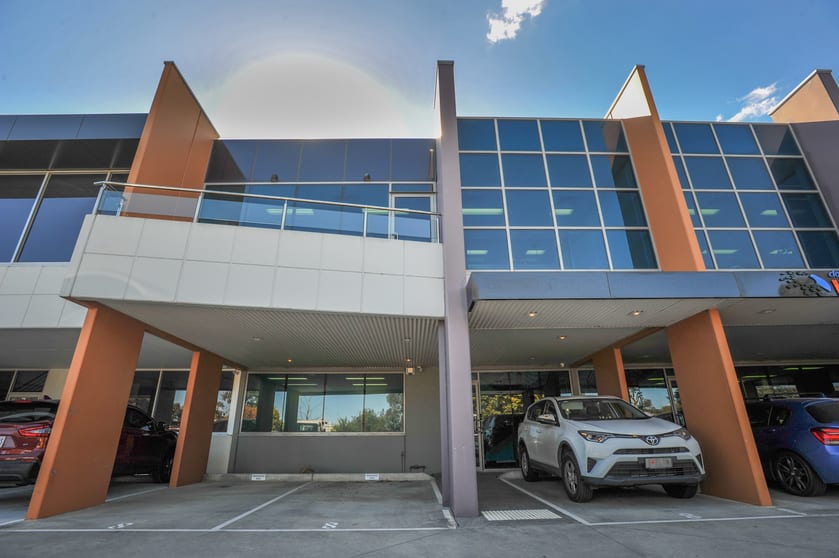Click to view all images 8/10 Lakewood Boulevard Carrum Downs VIC 3201 - Image 1