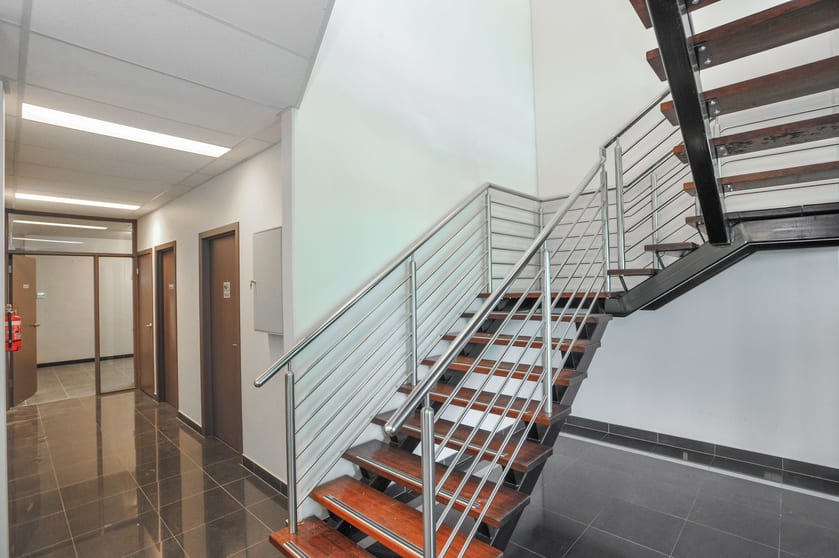 Click to view all images 8/10 Lakewood Boulevard Carrum Downs VIC 3201 - Image 2