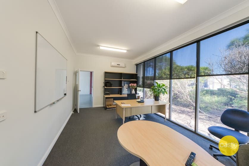 Click to view all images 12/6 Frost Dr Mayfield West NSW 2304 - Image 2