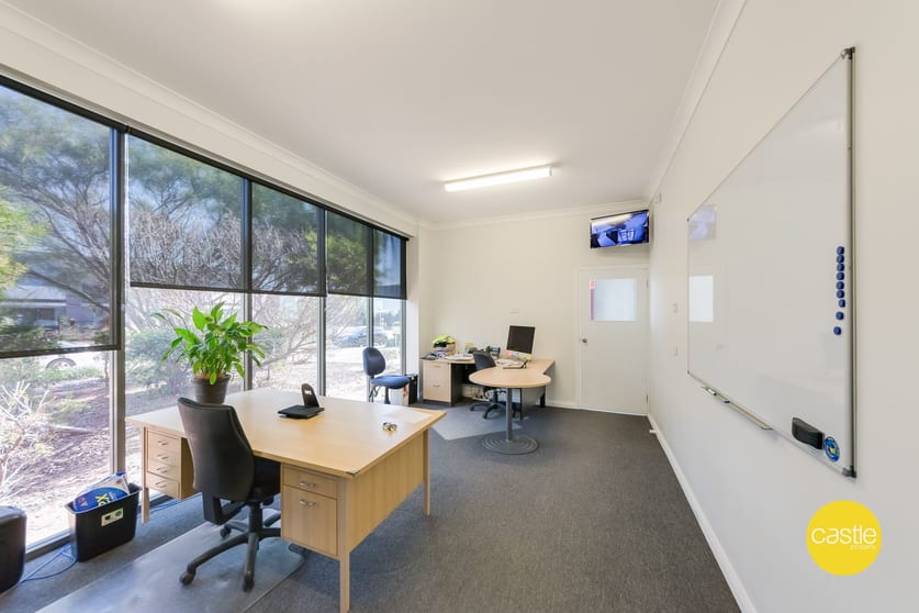 Click to view all images 12/6 Frost Dr Mayfield West NSW 2304 - Image 3