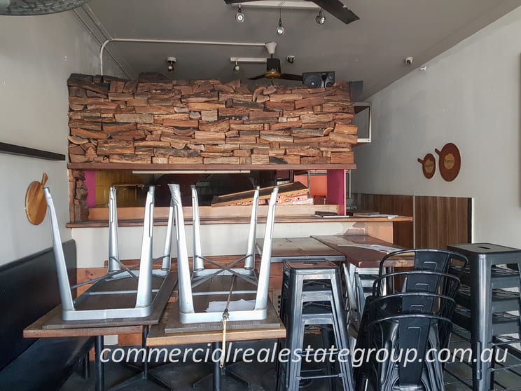 Click to view all images 62 Acland Street St Kilda VIC 3182 - Image 2