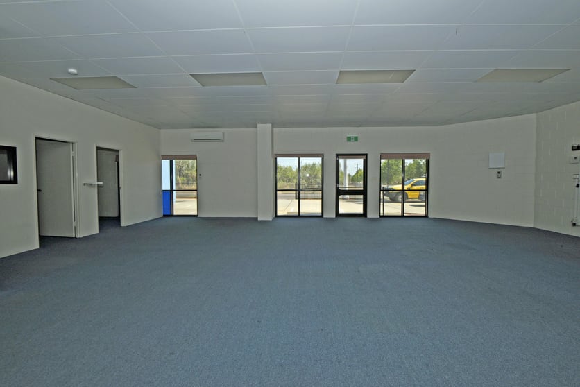 Click to view all images 1/18 Totem Road Coconut Grove NT 0810 - Image 3