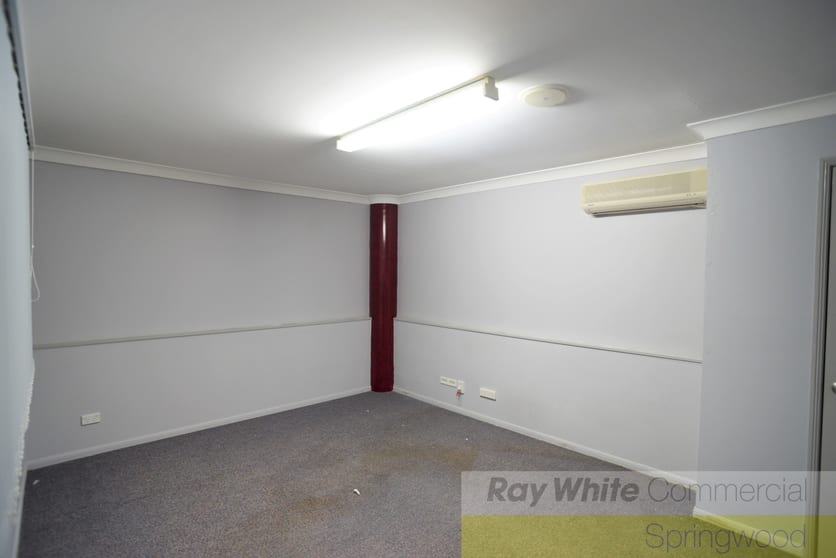 Click to view all images 4A/7 Curban Street Underwood QLD 4119 - Image 2
