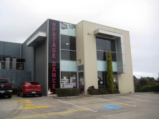 Click to view all images 2/397-401 McClelland Drive Langwarrin VIC 3910 - Image 3