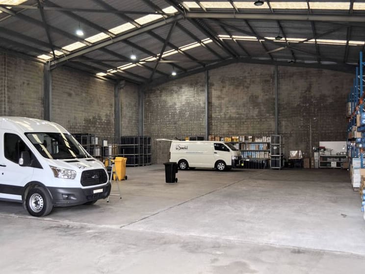 Click to view all images 3/6-8 Industrial Road Unanderra NSW 2526 - Image 3