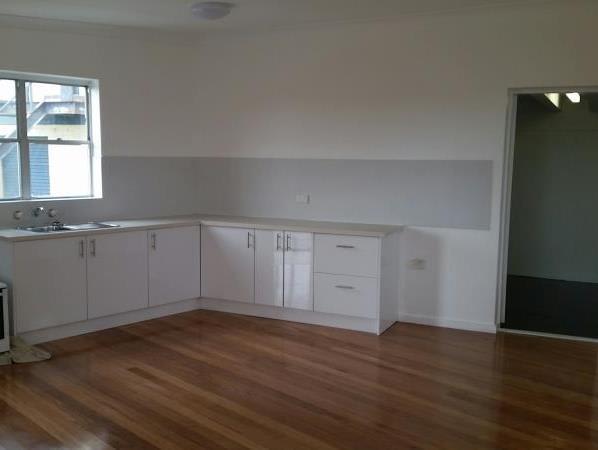 Click to view all images Shop 3/187 Lang Street Kurri Kurri NSW 2327 - Image 2