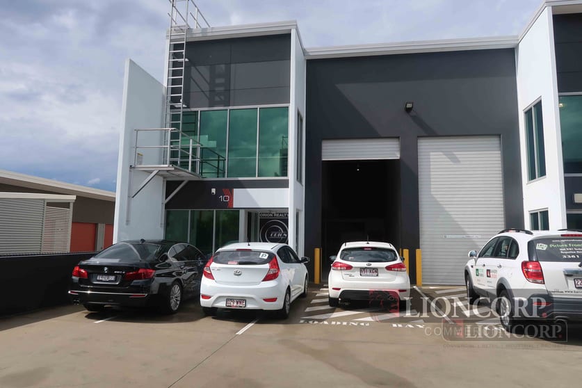 Click to view all images Augustine Heights QLD 4300 - Image 1