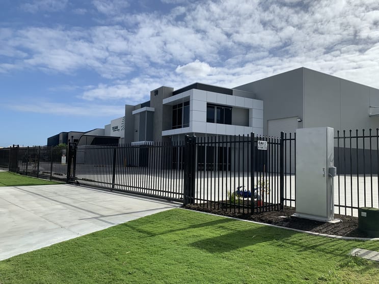 Click to view all images 50 Tacoma Circuit Canning Vale WA 6155 - Image 1