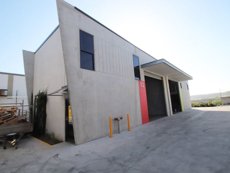 Click to view all images 12/7 Investigator Drive Unanderra NSW 2526 - Image 1