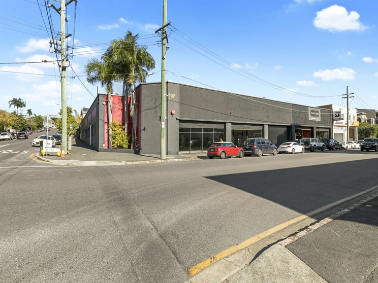 Click to view all images 27 Doggett Street Fortitude Valley QLD 4006 - Image 3