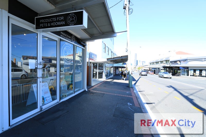 Click to view all images 2/245 Given Terrace Paddington QLD 4064 - Image 3