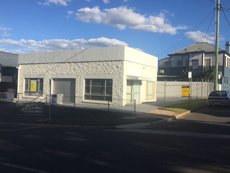 Click to view all images 2 Taylor Street Toowoomba City QLD 4350 - Image 1