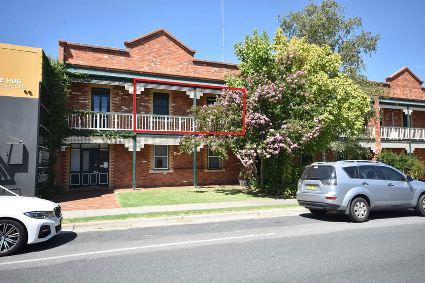 Click to view all images Level 1, E & F/556 Macauley Street Albury NSW 2640 - Image 1
