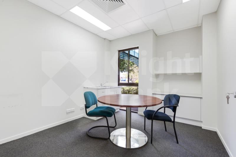 9/49 Bolsover Street Rockhampton City QLD 4700 - Image 3