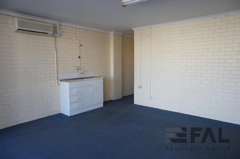 Click to view all images Shop 5/625 Oxley Road Corinda QLD 4075 - Image 2