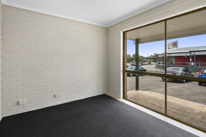 Click to view all images 5/61 Cambridge Drive Alexandra Hills QLD 4161 - Image 3