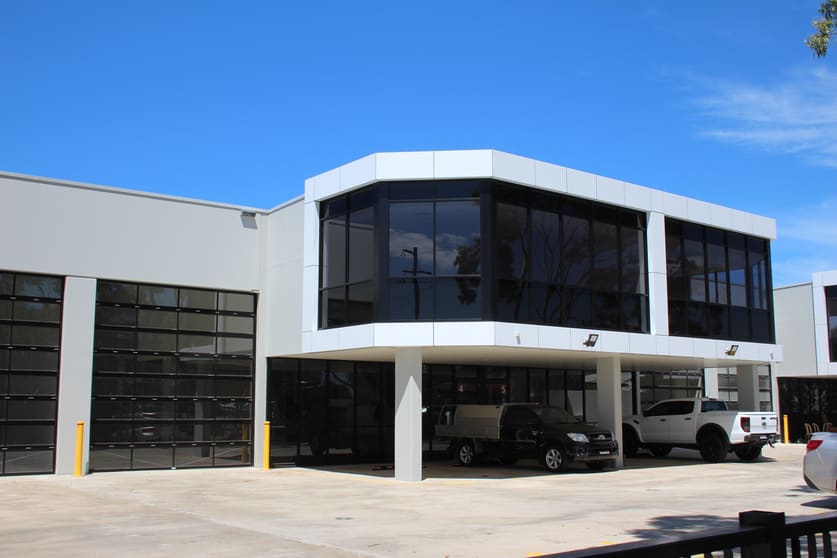 Click to view all images 40 Cawarra Road Caringbah NSW 2229 - Image 2