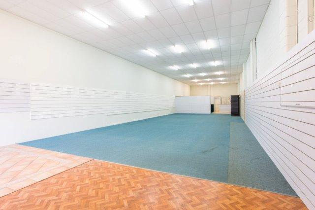 Click to view all images 2/2932 Logan Road Underwood QLD 4119 - Image 1