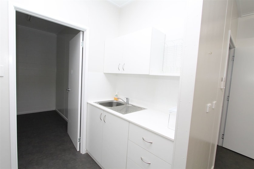 5 Little Drysdale Street Ayr QLD 4807 - Image 3