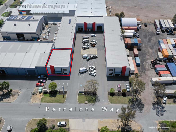 Click to view all images 1/6 Barcelona Way Maddington WA 6109 - Image 2