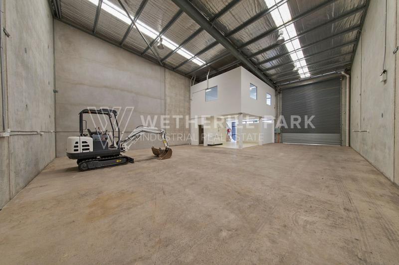 Click to view all images Smithfield NSW 2164 - Image 2