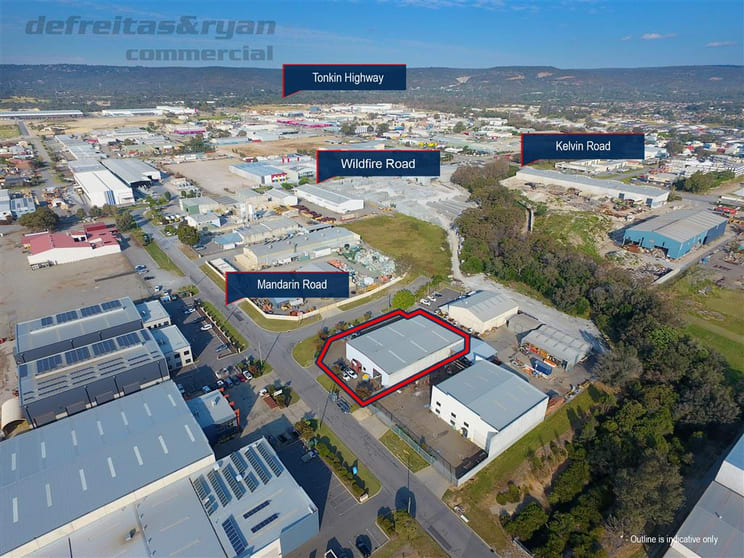 Click to view all images 17 Mandarin Road Maddington WA 6109 - Image 2
