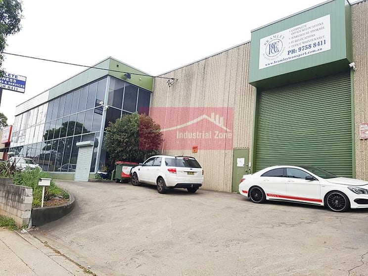 Click to view all images Unit 2/7 Roberts Road Greenacre NSW 2190 - Image 1