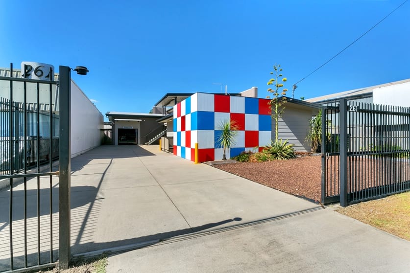 Click to view all images 261 Spence Street Bungalow QLD 4870 - Image 1