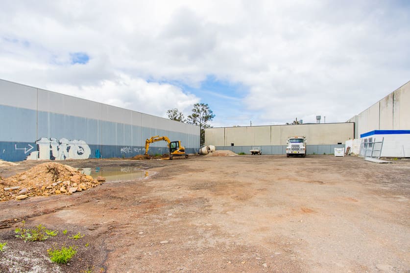 Click to view all images Yard Space/7 Precision Place Mulgrave NSW 2756 - Image 1