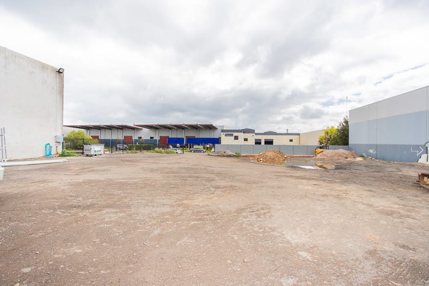 Click to view all images Yard Space/7 Precision Place Mulgrave NSW 2756 - Image 2