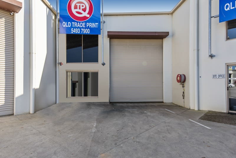 Click to view all images 10/7-9 Premier Circuit Warana QLD 4575 - Image 2