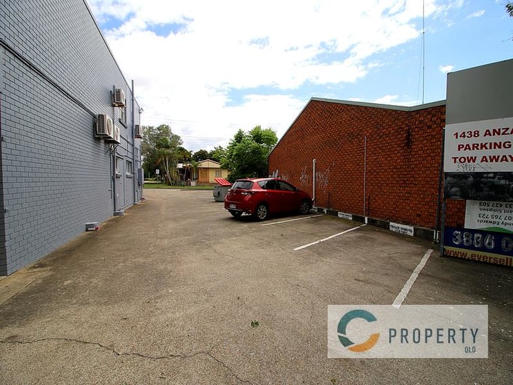 Click to view all images 1438 Anzac Avenue Kallangur QLD 4503 - Image 2