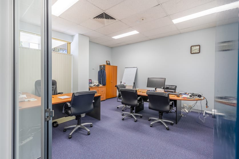 Click to view all images 3/1 Maitland Place Norwest NSW 2153 - Image 3