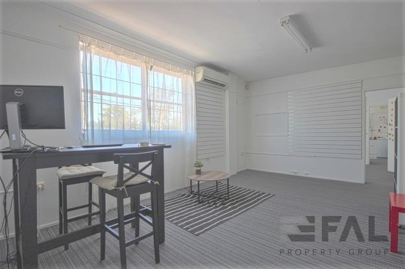Click to view all images Suite G&H/399 Honour Avenue Graceville QLD 4075 - Image 2