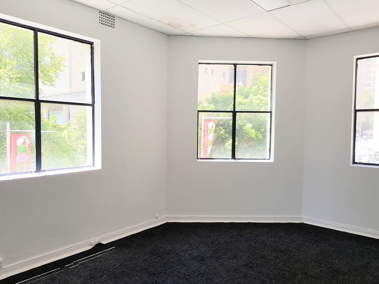 Click to view all images 21/299 Kent Street Sydney NSW 2000 - Image 2