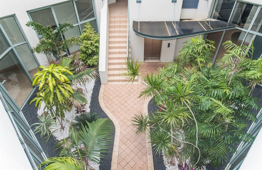 Click to view all images 4/7 Railway Terrace Rockingham WA 6168 - Image 3
