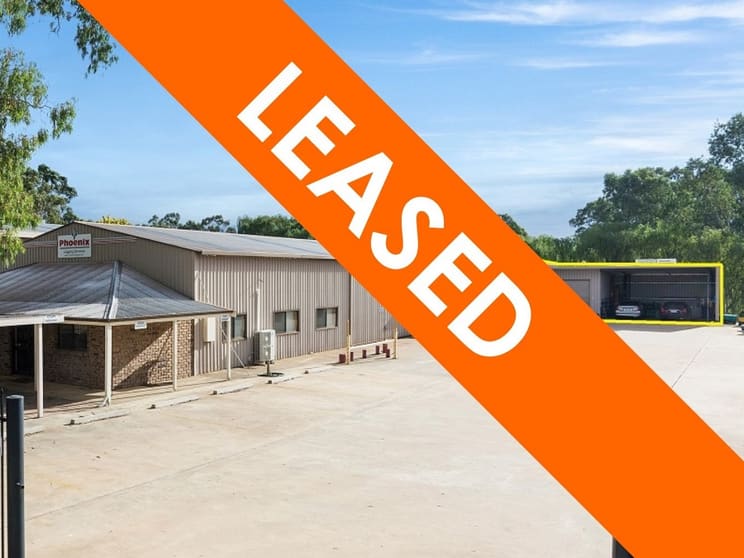 Click to view all images Unit 2/20 Oborn Road Mount Barker SA 5251 - Image 1